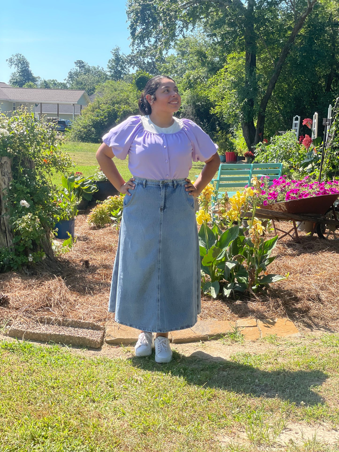 Classic light denim skirt